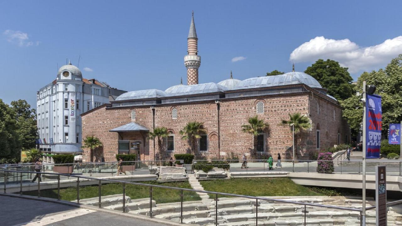 Sunflower Apartment City Center Plovdiv Exterior photo